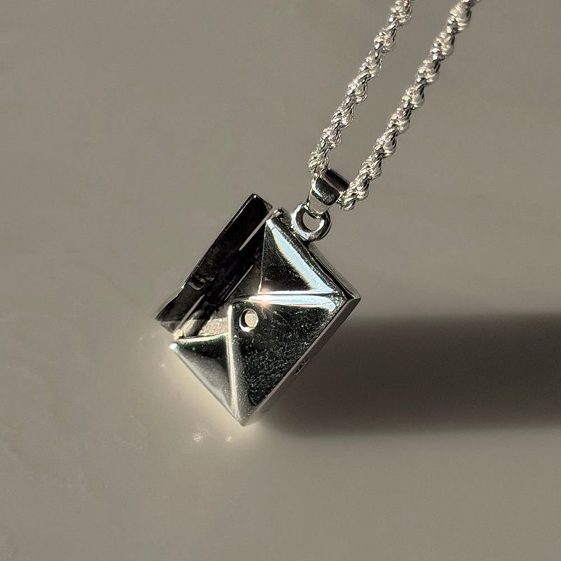 MOSXE（モスクス）の「[925silver] レターペンダント（アクセサリー）」