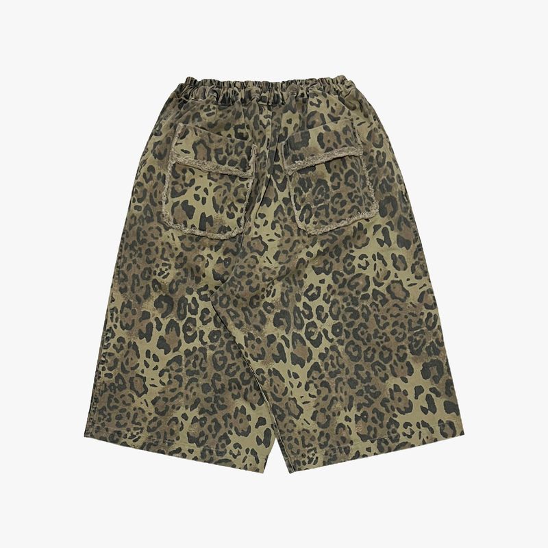 leopard grunge capri shorts_beige