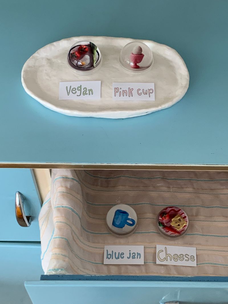 pink egg cup griptok