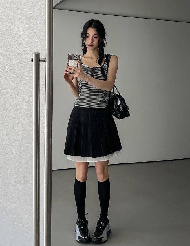 Layered pleated midi skirt