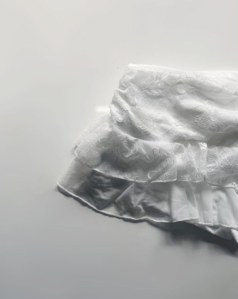 ベラ シャーリング レース スカート(white)