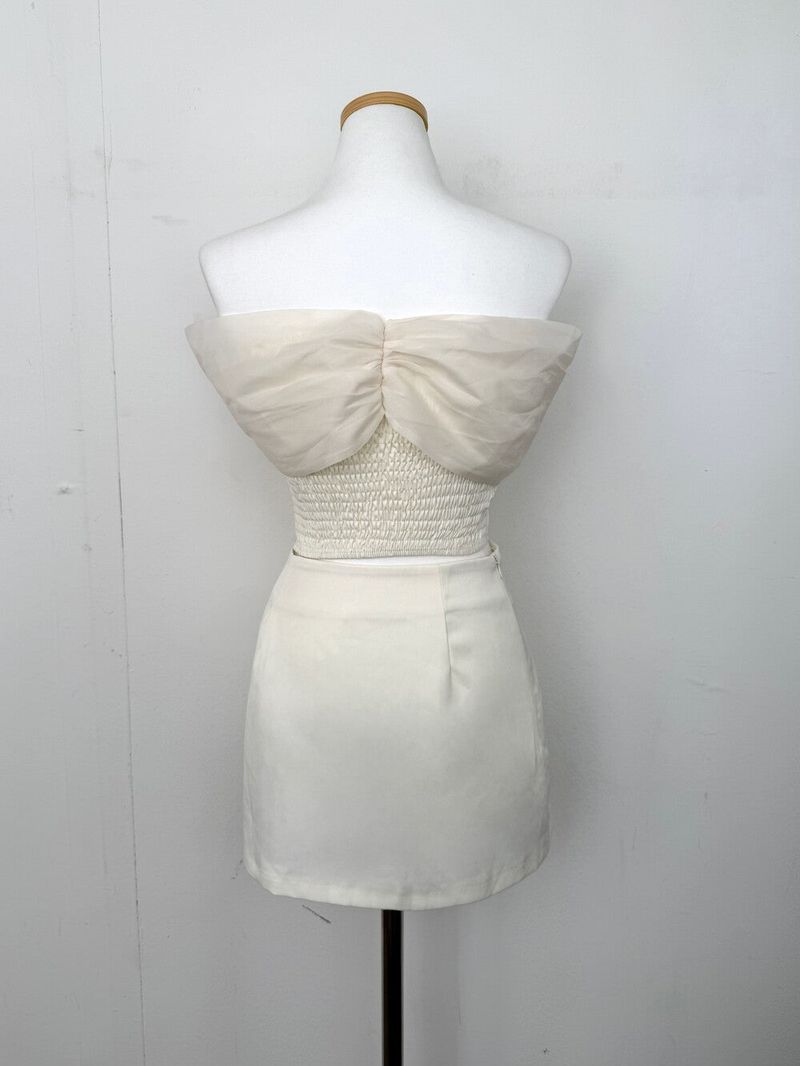 1525. Cream bibi off 2pc