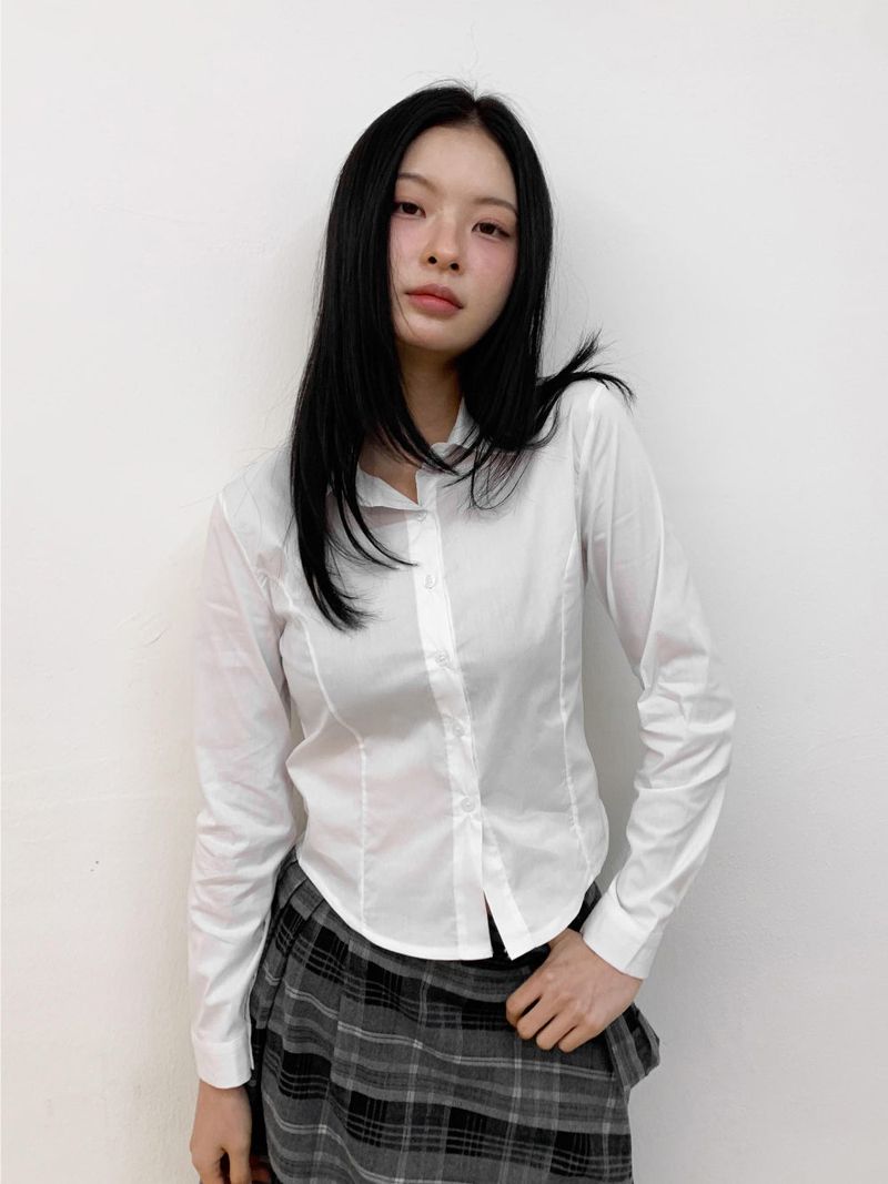 WOOHWA(ウファ)の「 SLIM LINE CROP SHIRT(Tops)」
