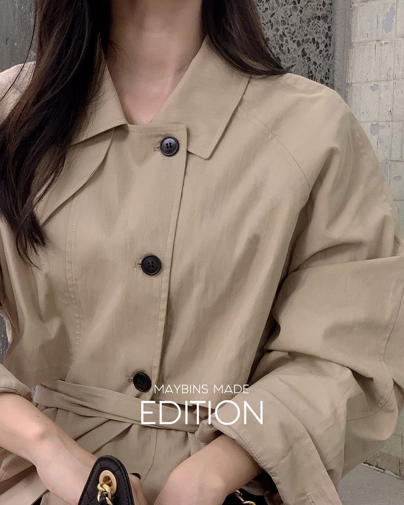 MADE. Roud half trench coat