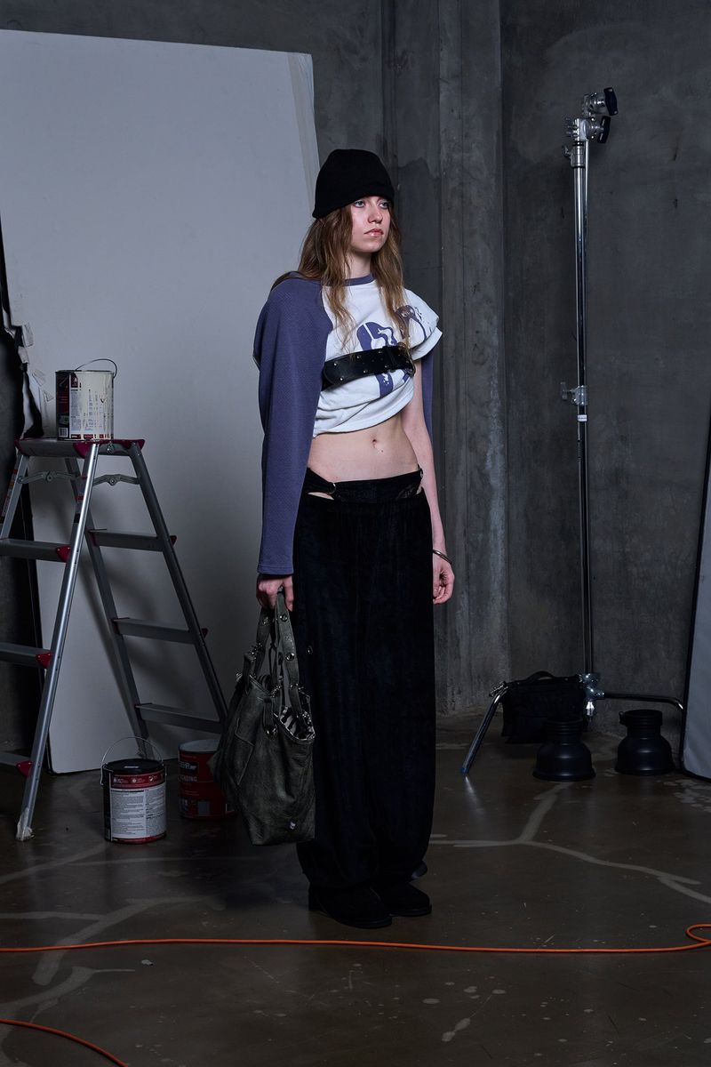 VELOUR PANTS - BLACK