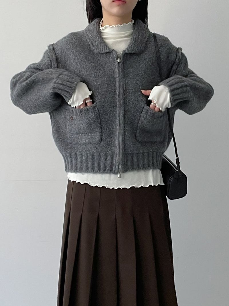 Reverse Two-Way Crop Knit Zip-Up