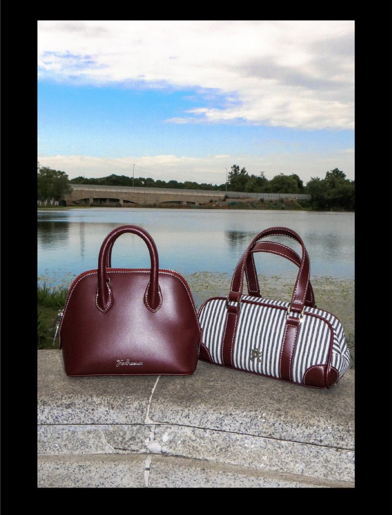 “SARANDE” Dual Purpose Bowling Bag