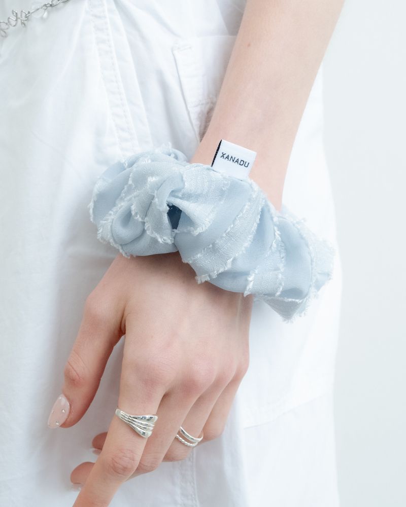 XANADU（ジェナドゥ）の「アコシュシュ（ヘアアクセサリー）」