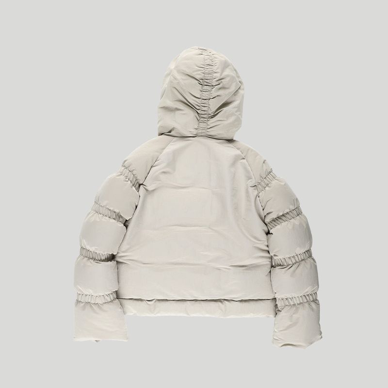 BANDED SLEEVE CURVE PUFFER