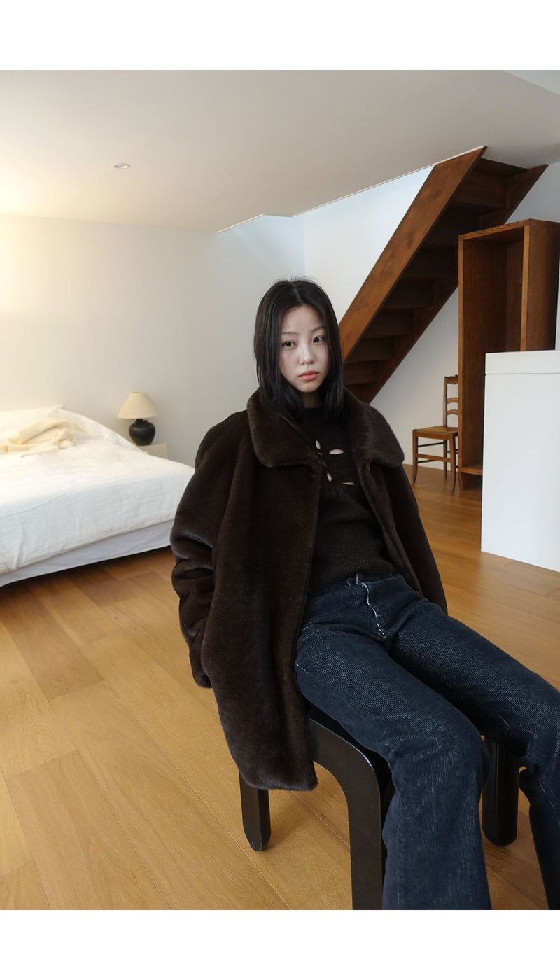 grandma brown fur coat