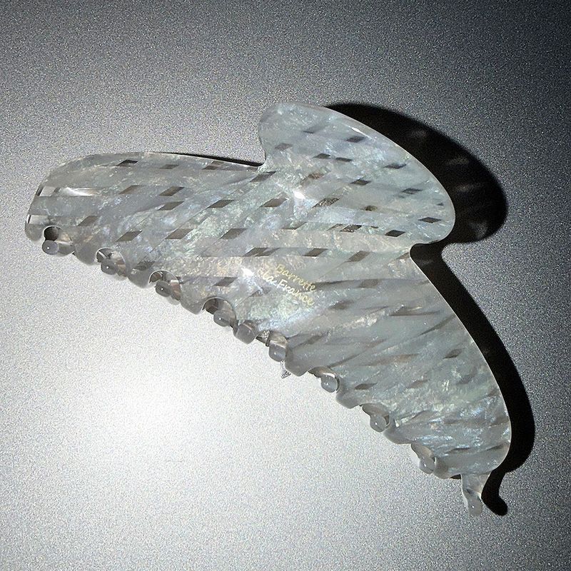 White glitter hair clip`