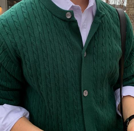 all-day round neck knit cardigan
