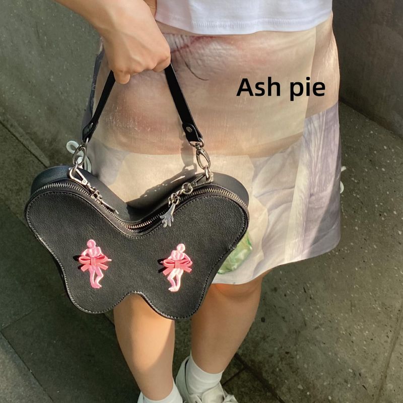 Ash pie(アッシュパイ)の「Butterfly portable crossbody shoulder bag(Bags)」