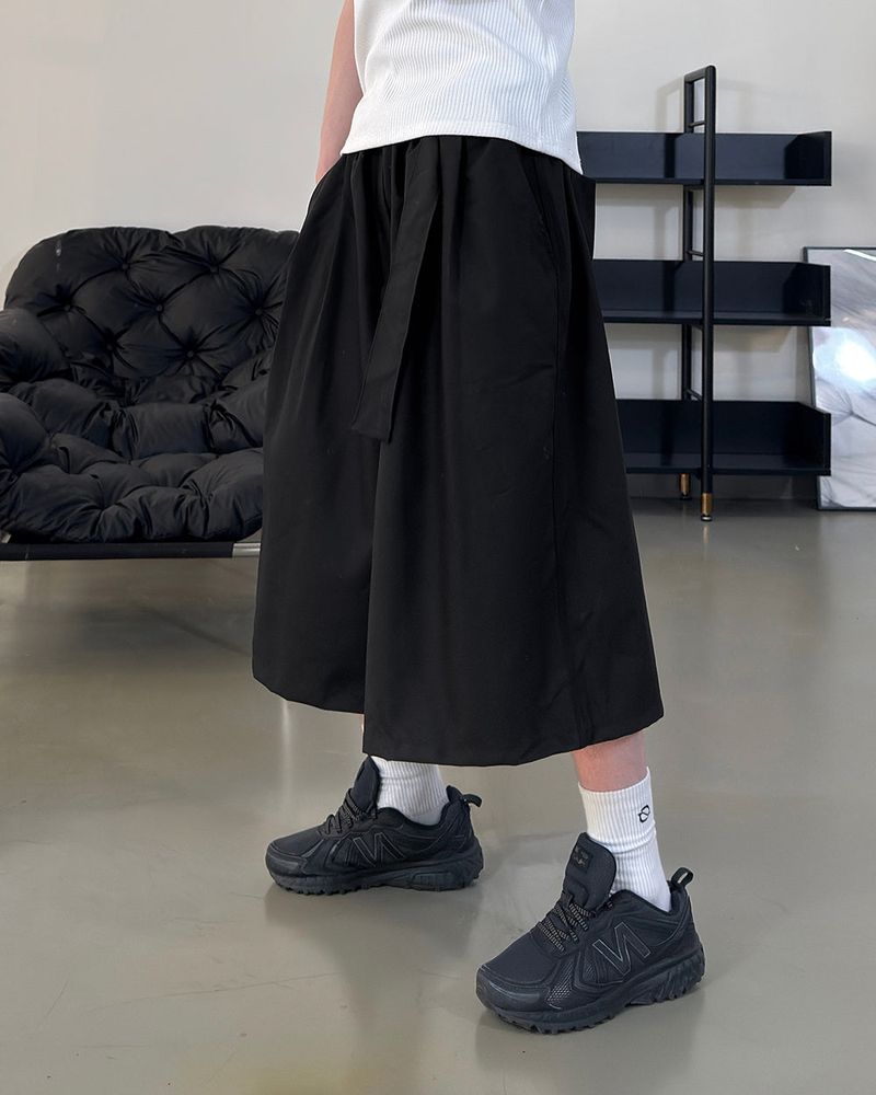 Koz Belted Bermuda Slacks