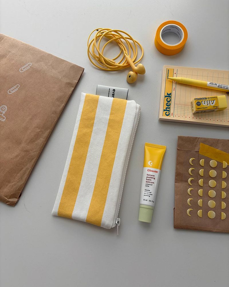 Wide stripe tool pouch - yellow