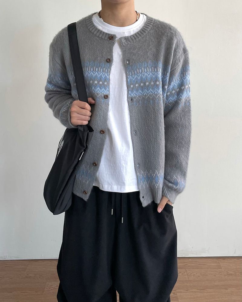 IDF（アイディーエフ）の「Cozy Nordic Knit Cardigan（Tops）」