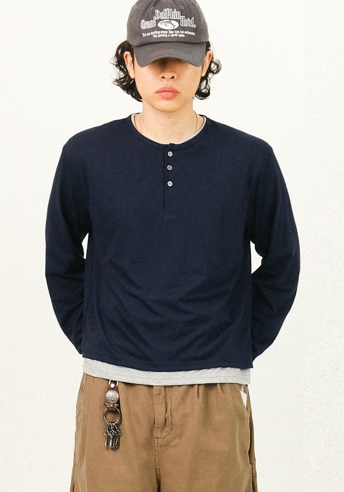 SEMIKAJI(セミカジ)の「ROR Henry Neck Layered Crop T-shirt(Tops)」