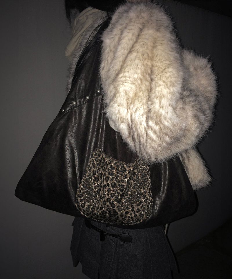 meego（ミーゴ）の「Leo Hapa Bag (2colors)（Bags）」