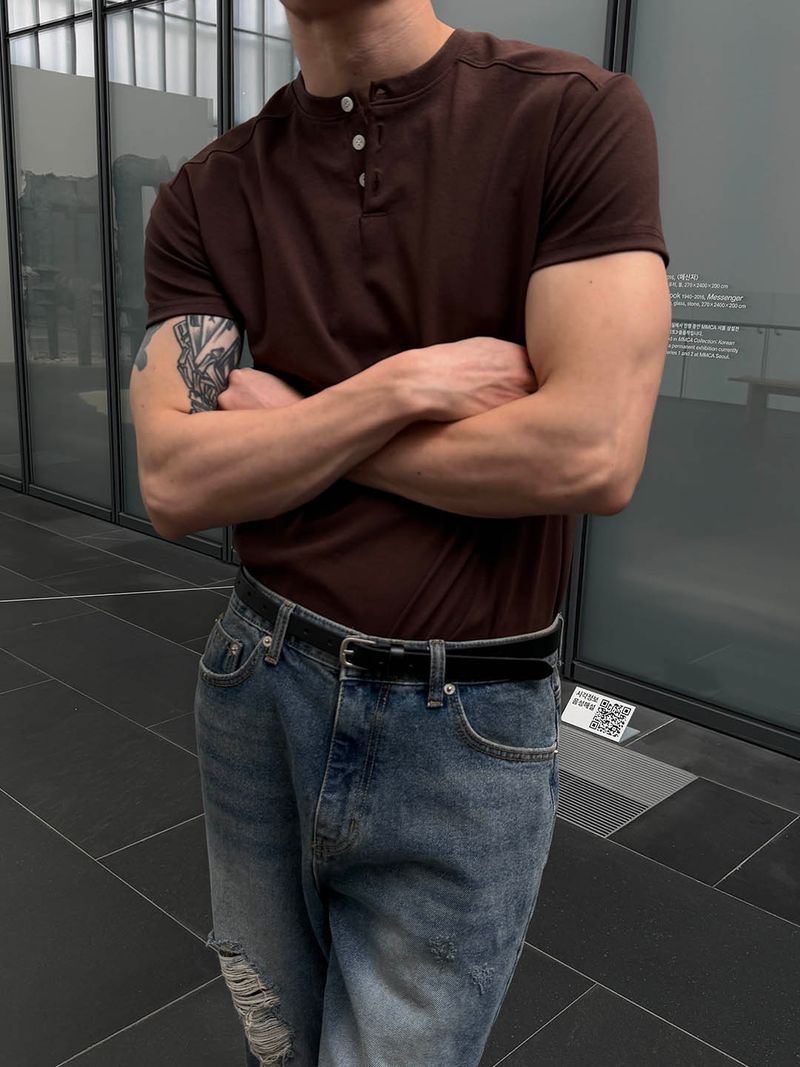LAURANT（ロラン）の「Cut line muscle henley half t-shirts(8color)（Tops）」