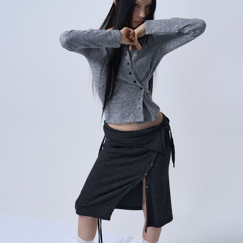 LAYERABLE BUTTON WRAP SKIRT (MELANGE CHARCOAL)