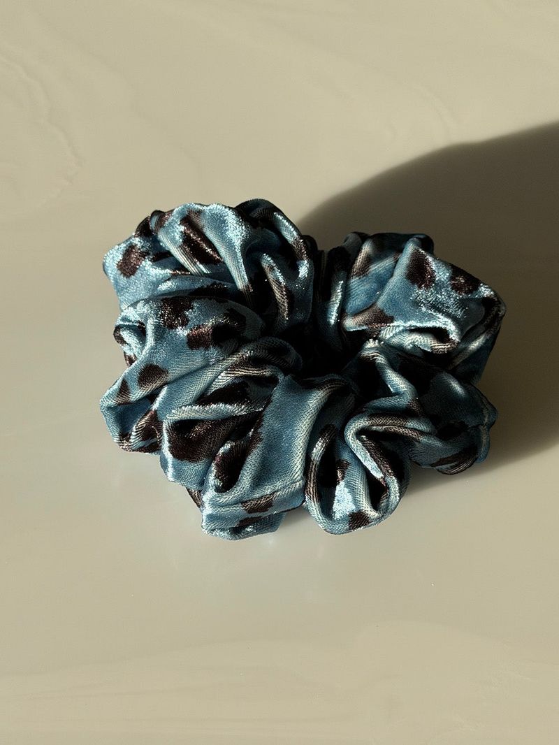 Velvet leopard scrunchie (2color)