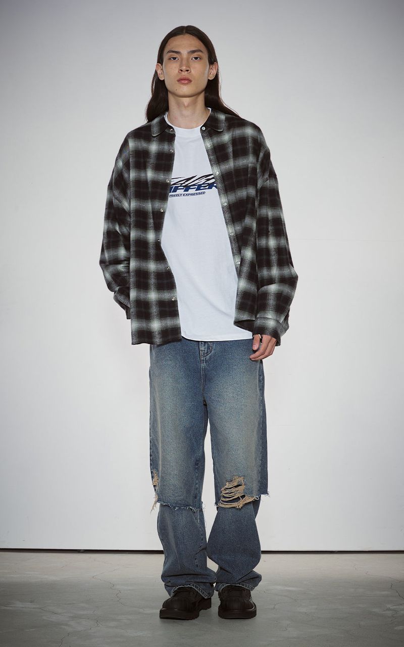 GRAFFITI LONG SLEEVE_WHITE
