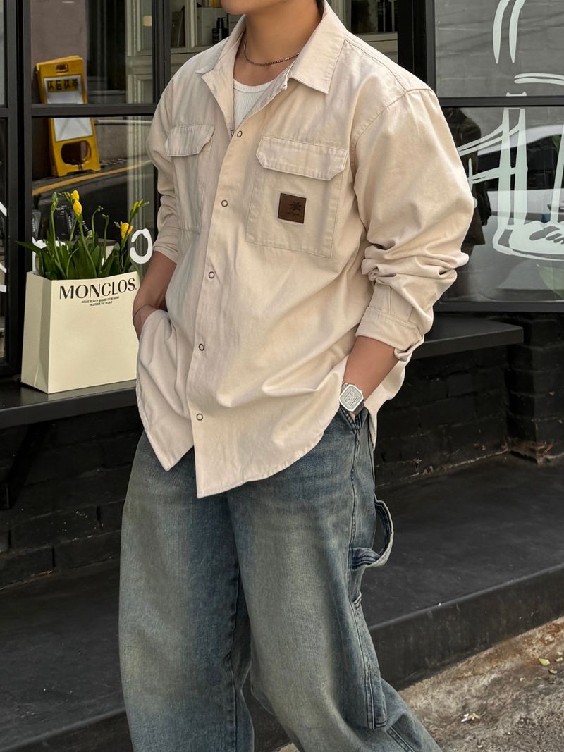 Double pocket patch shirt