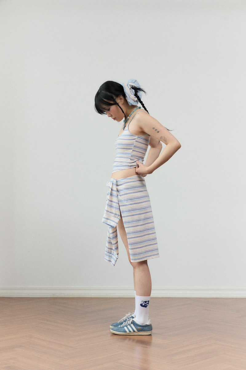 stripe sleeveless blue