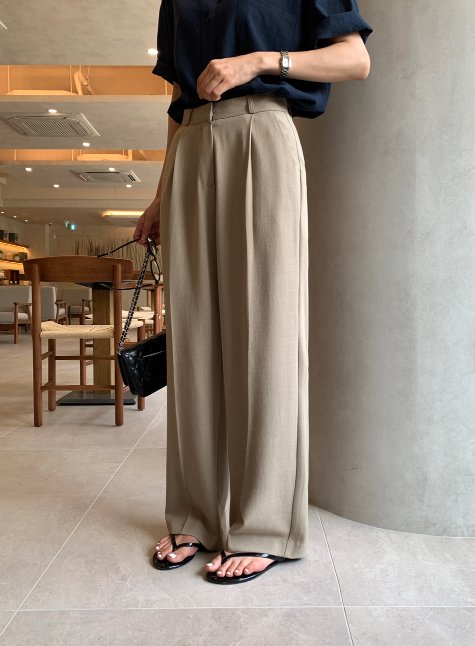 FINLEU（フィンル）の「[Lè made] Lè made サマーリネンワイドスラックス / 3 colors（パンツ）」
