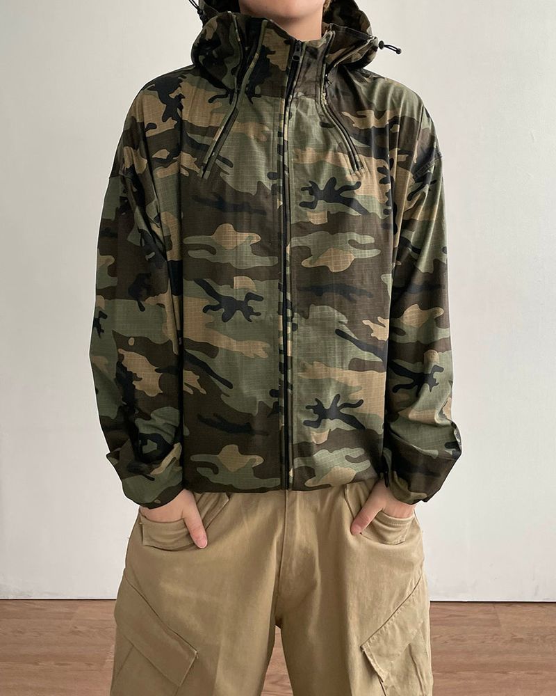 IDF（アイディーエフ）の「Hide Camo Windbreaker（Jackets/Outerwear）」