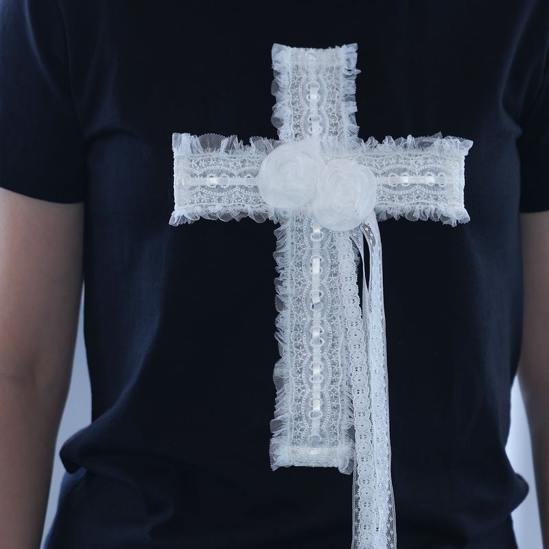 Lace Cross T-shirt - Black