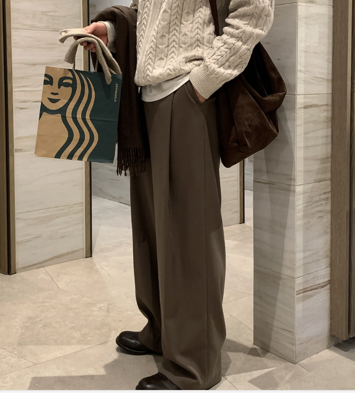 Yogis Deep Round Jaw Back Banding Wool Wide Slacks