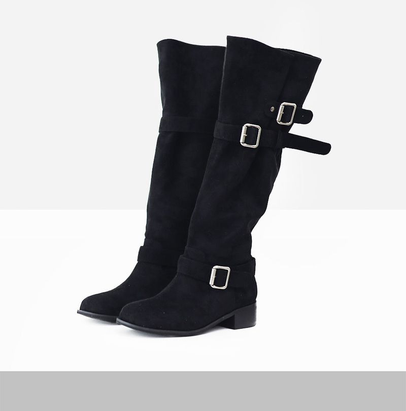 Rat Belt Suede Boots