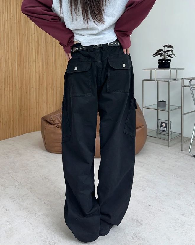 Toen-dyed diagonal cargo pants