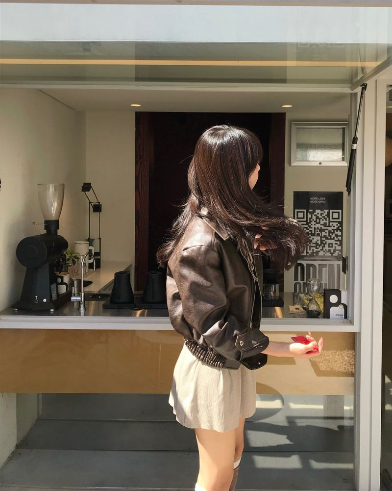 dump crack leather JK