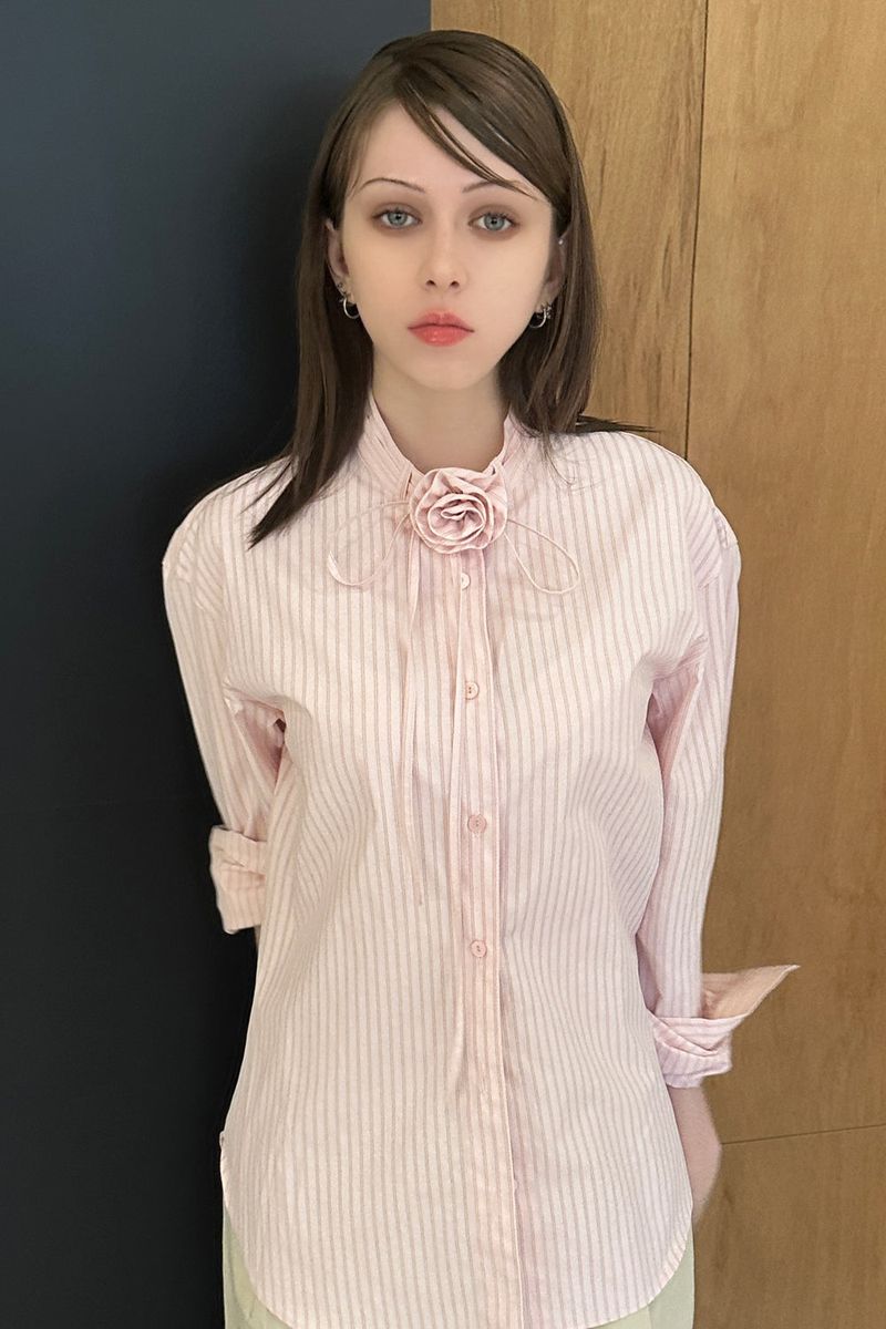 BROOCH STRIPE SHIRT_PINK