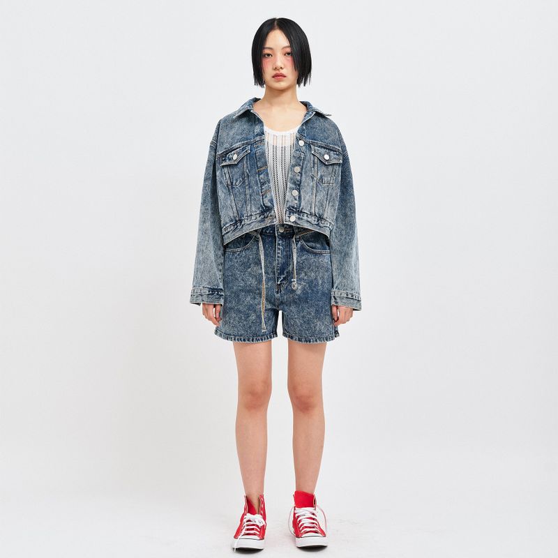 JINRO DENIM CROP TRUCKER JACKET 
