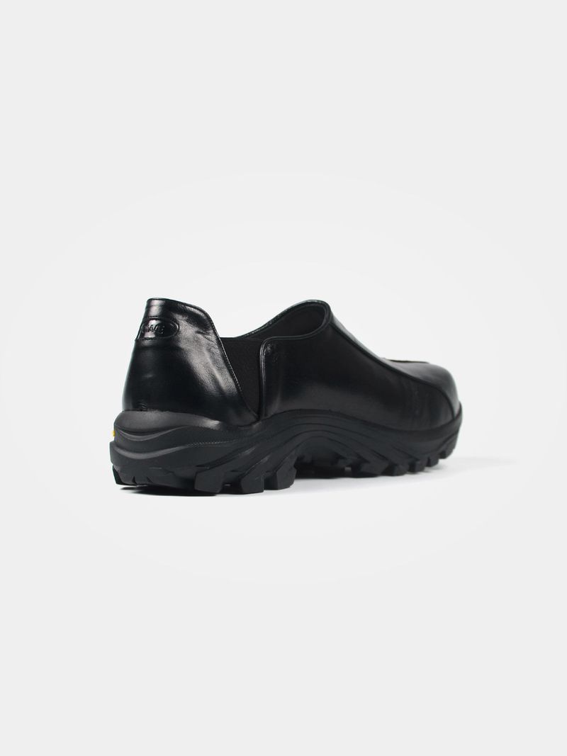 【MADE】Uon, Black(Glossy)