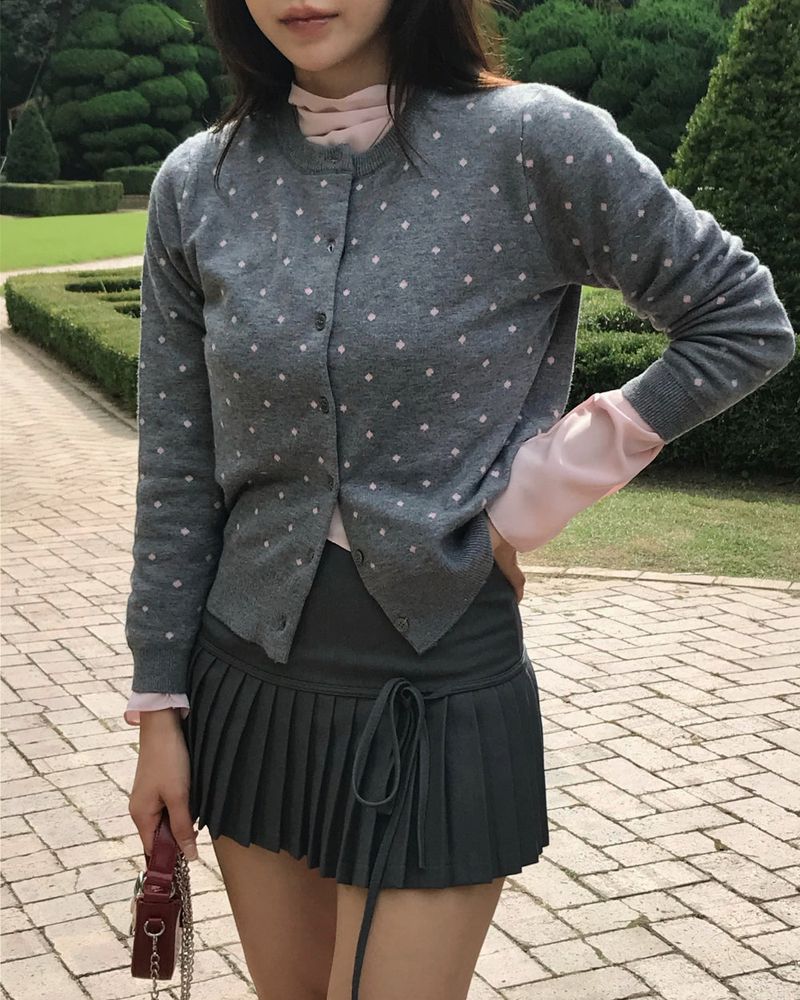 cloudemotion(クラウドエモーション)の「lutty on dot formal wool CD(Tops)」