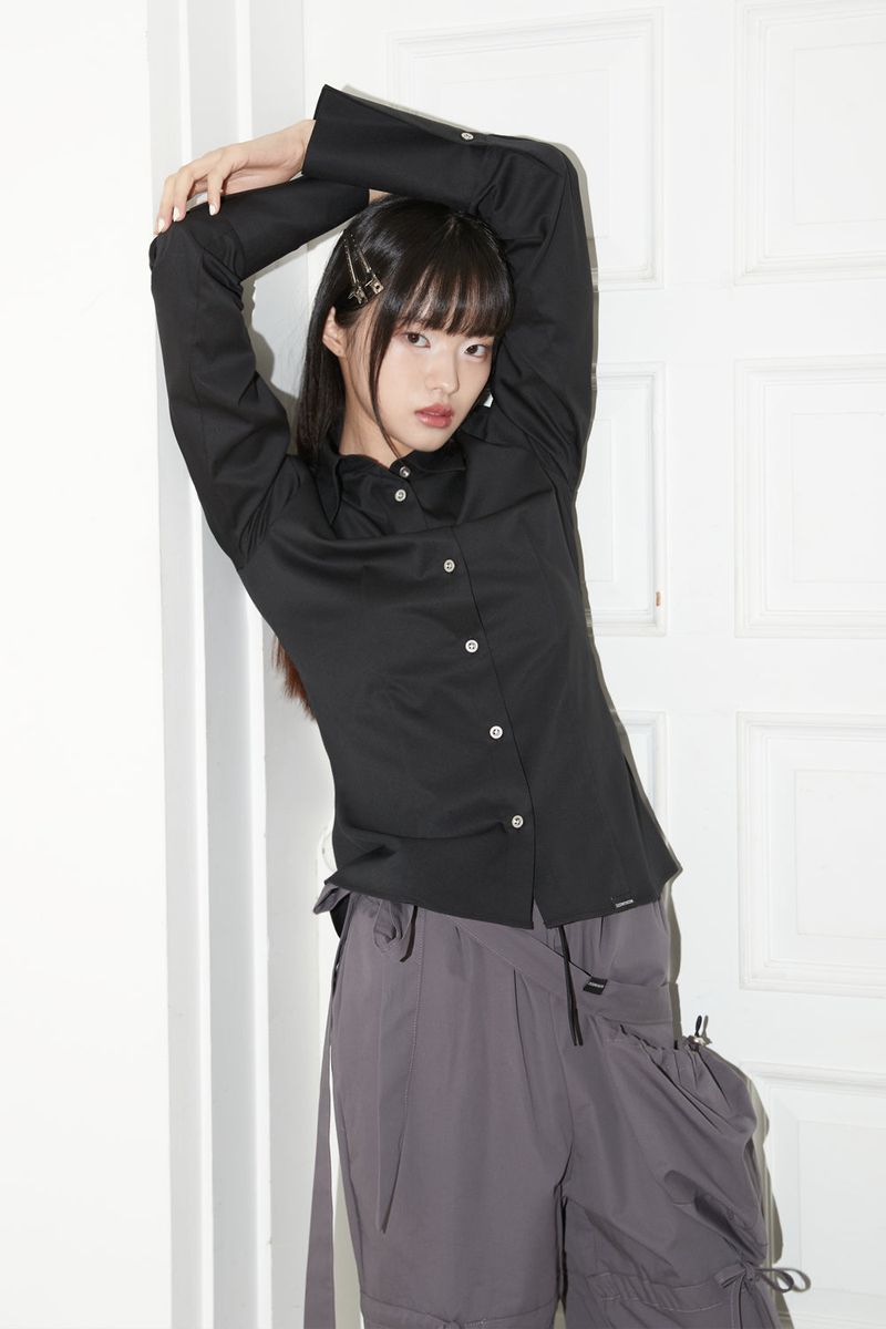 SLIM LINE CUFFS SHIRTS (BLACK)