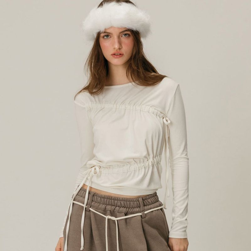 MOIFAIRE（モイフェア）の「SHIRRING BOAT NECK T-SHIRT / IVORY（Tops）」