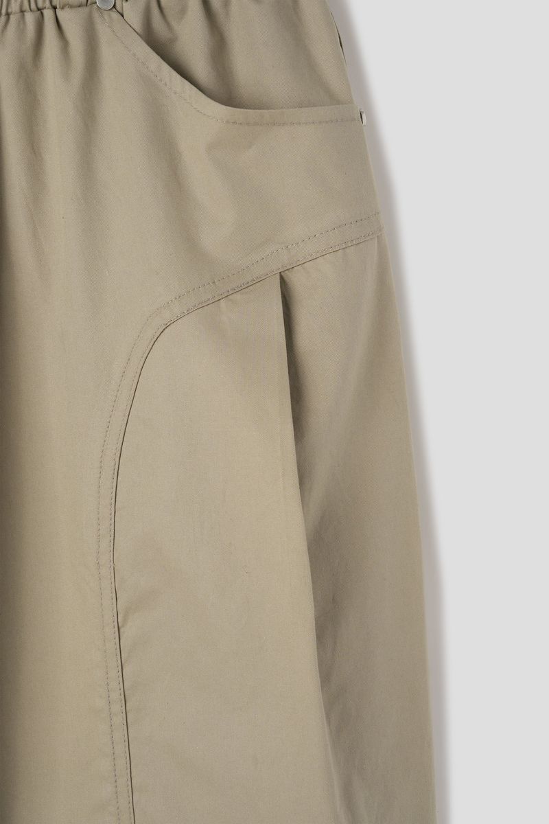 Ruin cut pintuck wide pants 4C