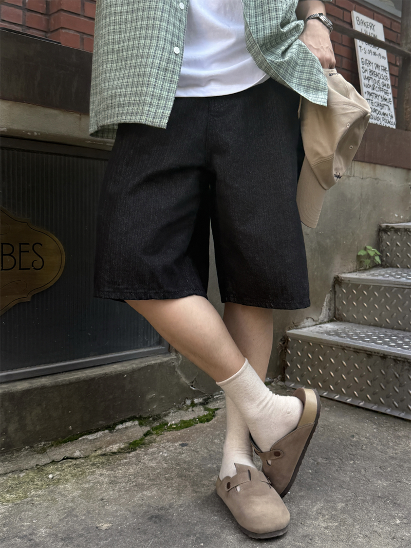 AVAND（アバンド）の「Aster nonfade bermuda pants（Pants）」