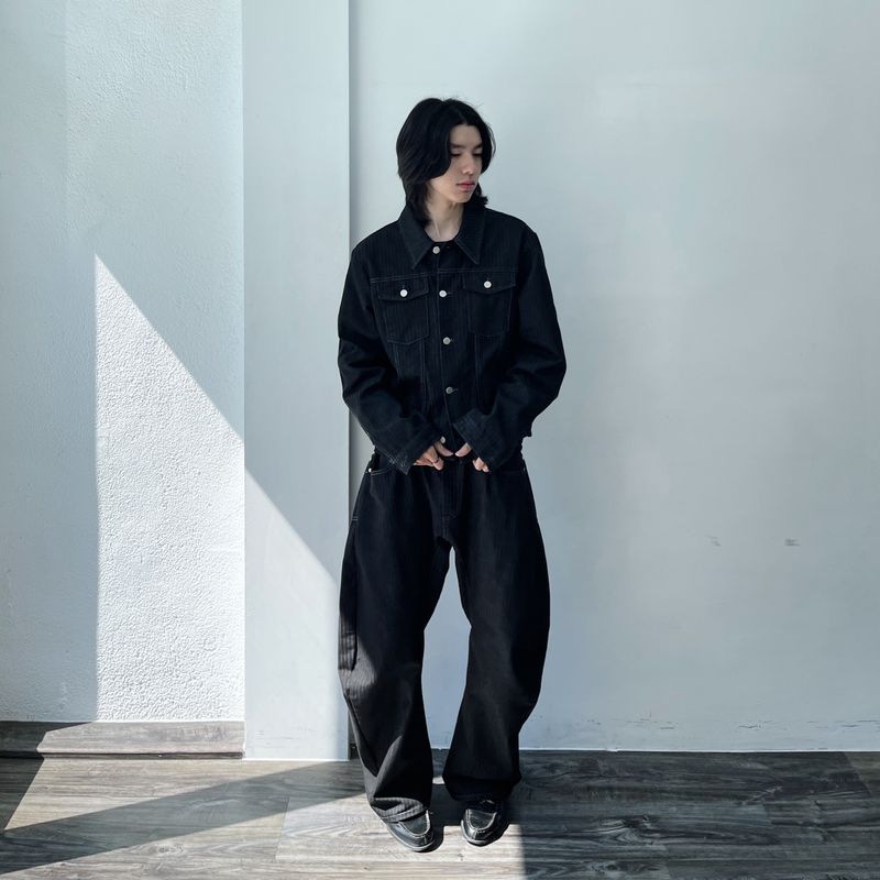 Stitch Back Slit Cropped Jacket