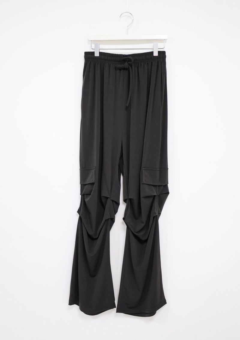 bottom shirring jogger pants