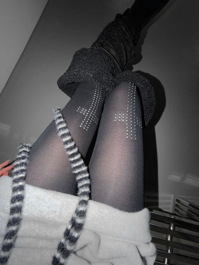 cross ball stocking