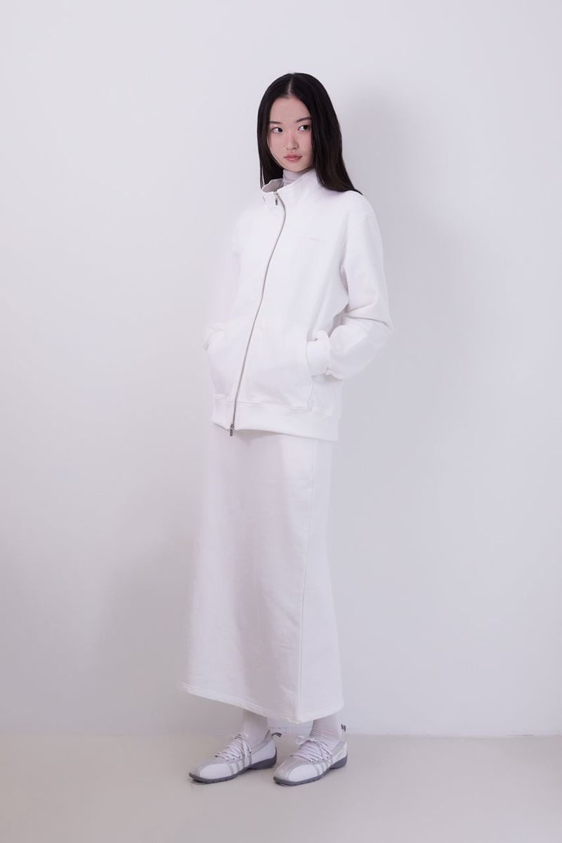 Lettering half neck two-way zip-up (IVORY)