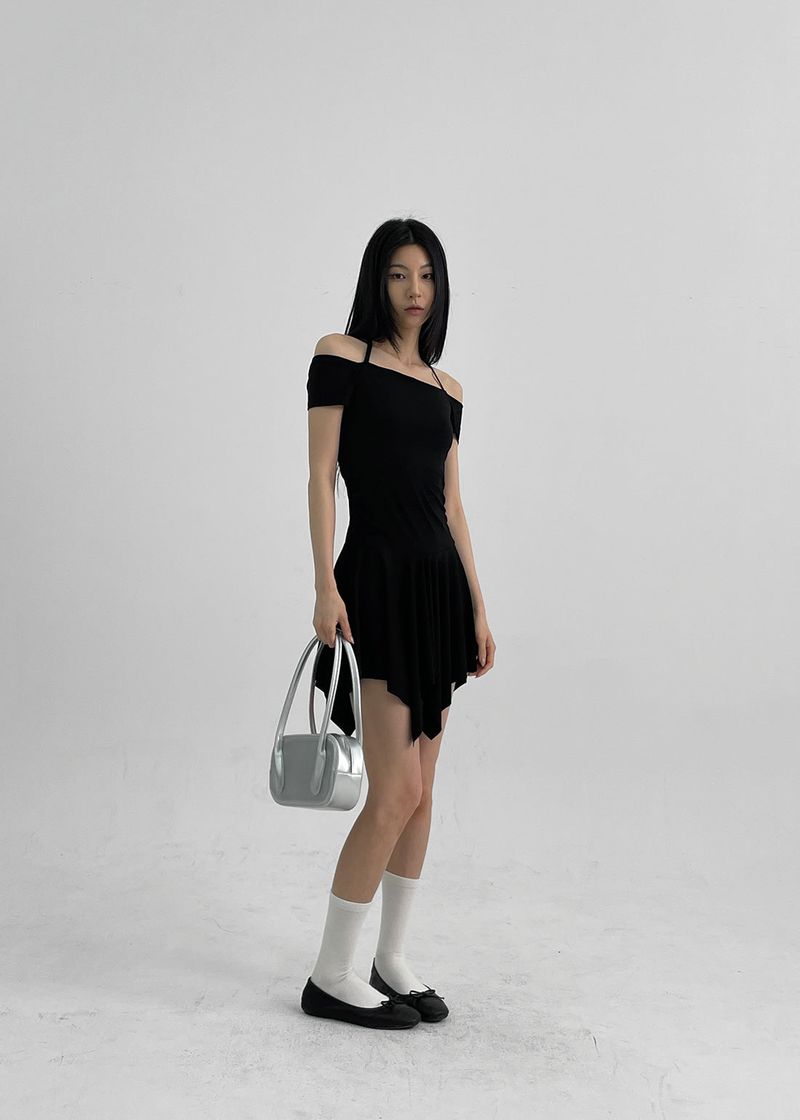 BLACKUP（ブラックアップ）の「[MADE] Seriel off-shoulder dress（Dresses）」