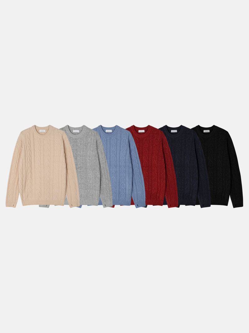 Cozy warmer cable round knit