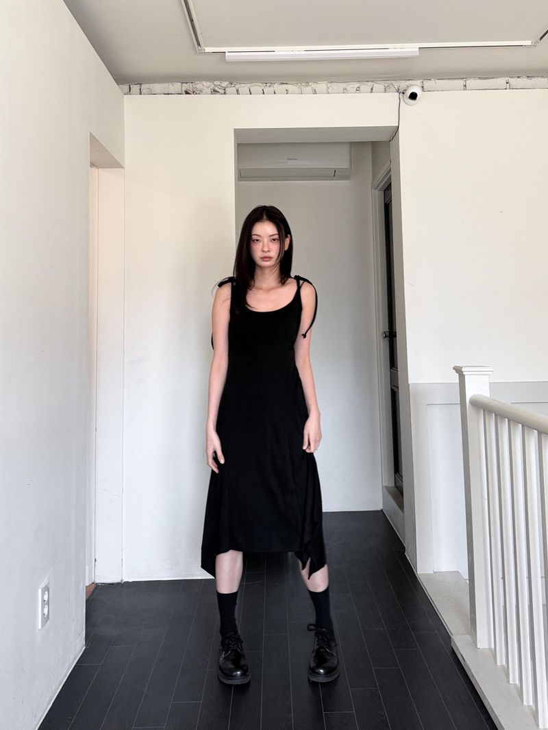 WOOHWA（ウファ）の「 STRAP DRAPE OPS（Dresses）」